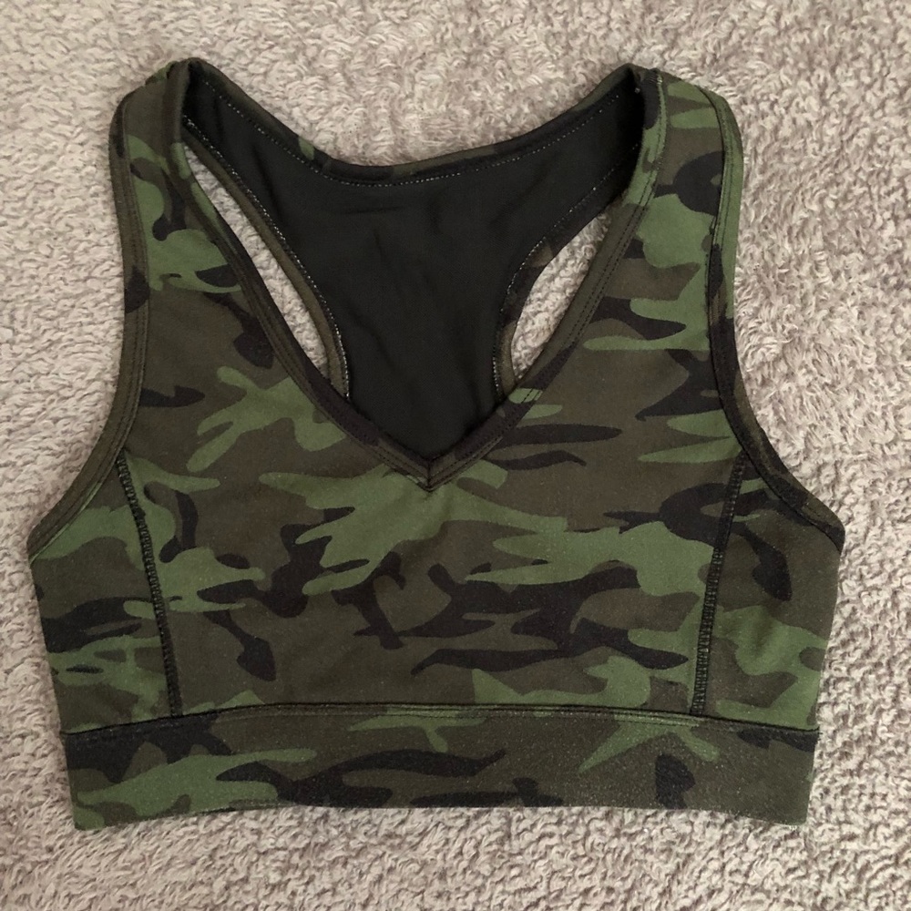 Jessica Simpson Sports Bra